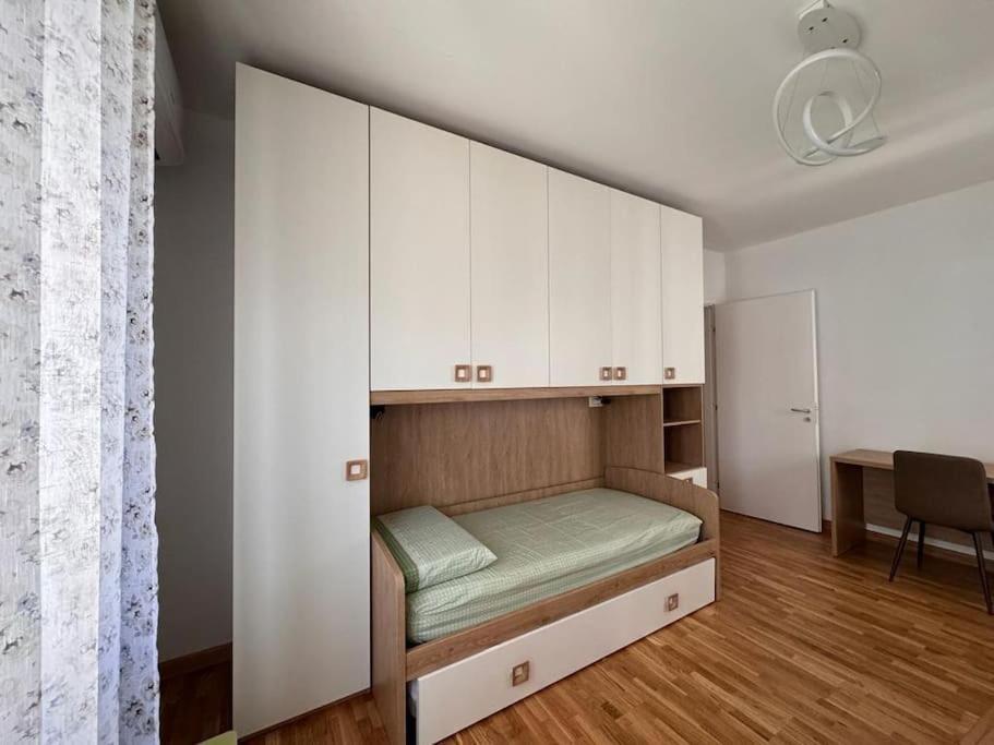 La Maison De Monique Поликоро Екстериор снимка